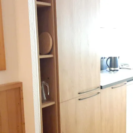 Apartment T3 2* Skis Aux Pieds, 9 Pers, Ascenseur Et Parking Couvert - Fr-1-513-8