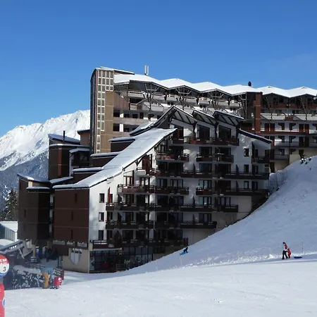 T3 2* Skis Aux Pieds, 9 Pers, Ascenseur Et Parking Couvert - Fr-1-513-8 La Tania